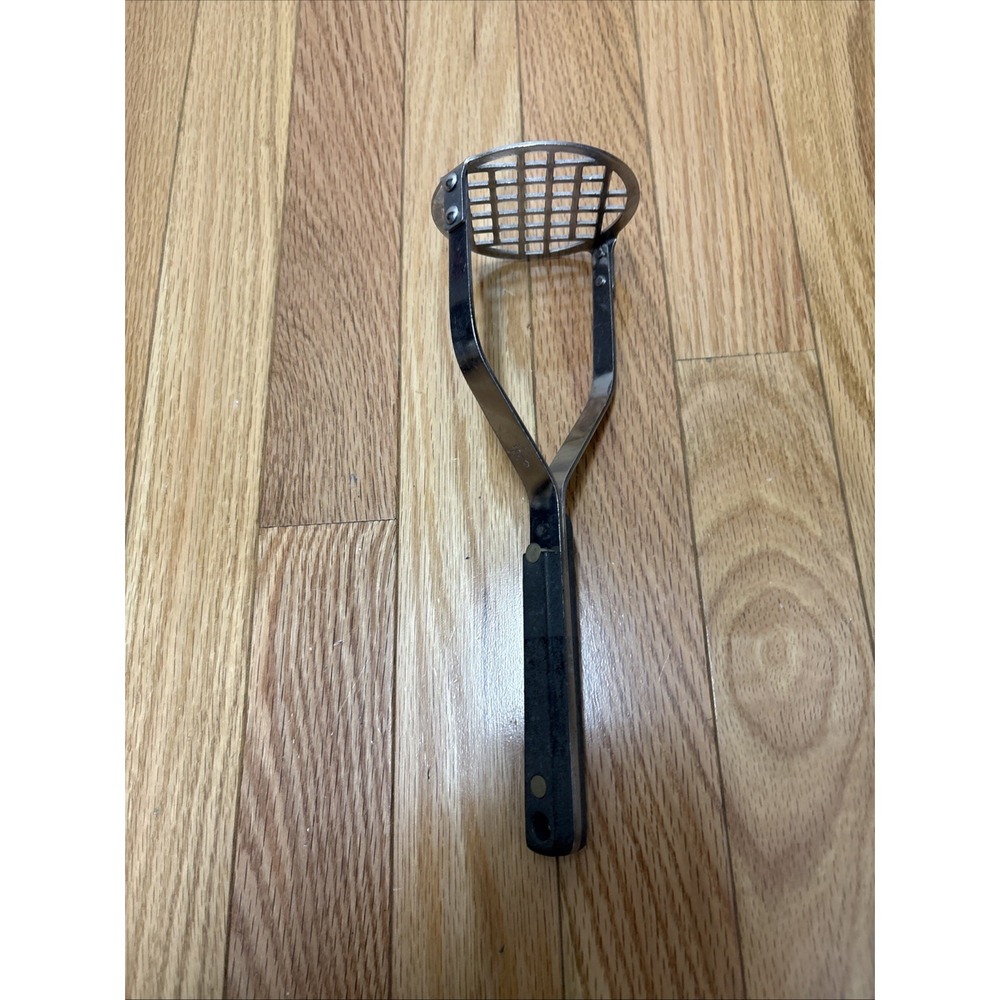 VTG 1950's Flint Arrowhead Stainless Vanadium USA Potato Masher‎ Black Handle